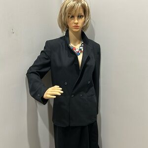 Vintage Claiborne Black Blazer for Women. Size 16 Regular.